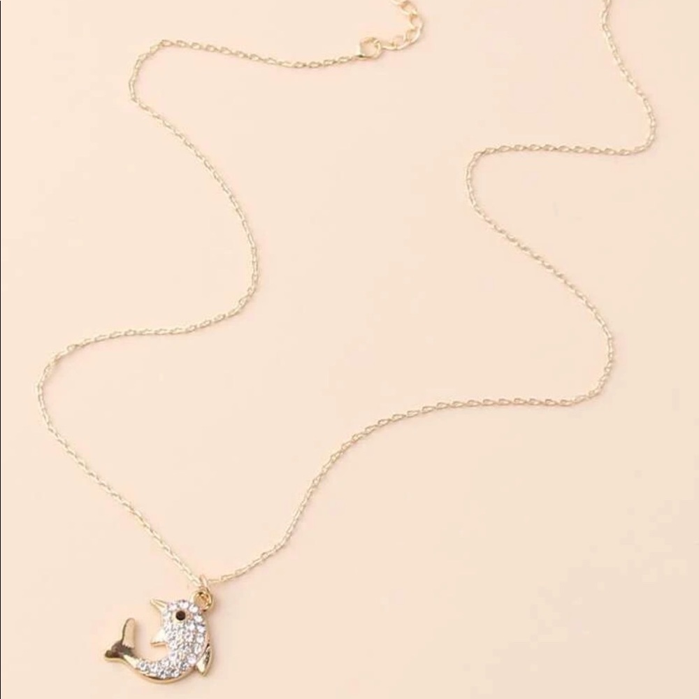 🐬A Mermaid’s Best Friend Dolphin charm necklace - Picture 4 of 4